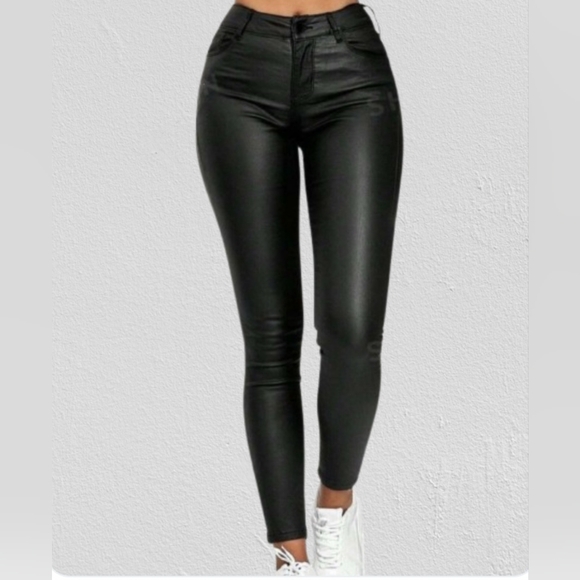 SHEIN Curve Plus Faux Leather Straight Leg Pants - Picture 1 of 8